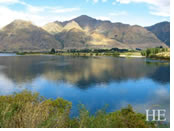 New Zealand gay tour - Lake Wanaka