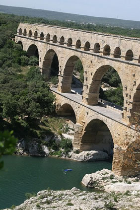 Provence gay biking tour - Pont du Gard