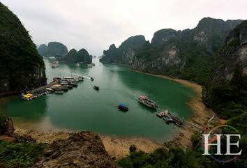 Vietnam Halong Bay gay tour