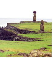 Hanns Ebensten gay tour to Easter Island