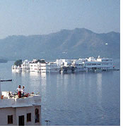 Hanns Ebensten Gay tour to Udaipur, India
