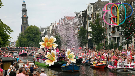 Gay parade – What's up with Amsterdam