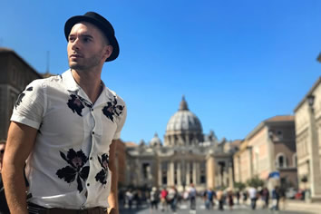 Vatican gay tour
