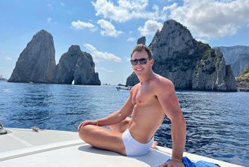 Gay Capri tour