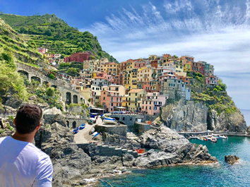 Cinque Terre Italy gay tour