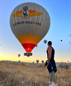 Gay Cappadocia baloon flight