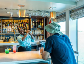National Geographic Venture bar