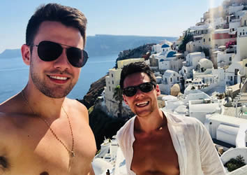 Santorini gay cruise