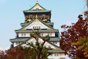 Japan gay tour - Osaka Castle