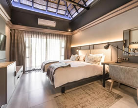 Mokuti Etosha Lodge room