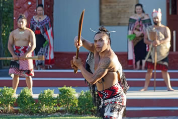 Maori New Zealand gay tour