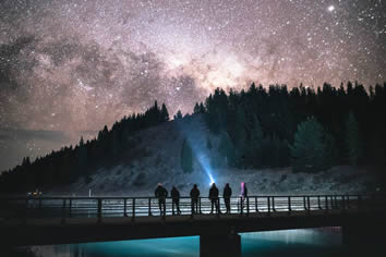 New Zealand gay adventure tour - Under the Tekapo stars