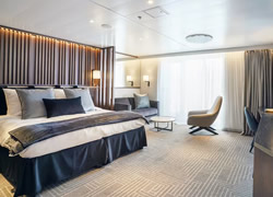 Ultramarine Deluxe Balcony Suite