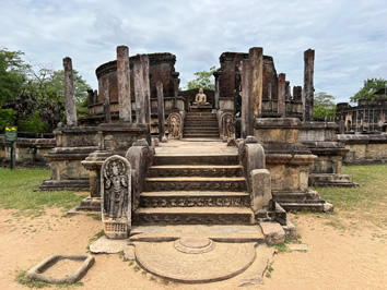 Polonnaruwa Sri Lanka gay tour