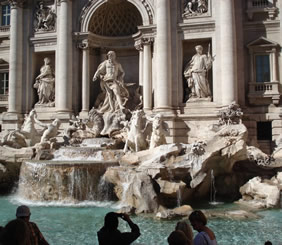 Gay Italy Tour - Trevi Fountain, Rome