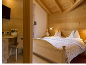 Chalet Madrisa room