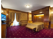 Ambasciatori Palace Rome Hotel Room