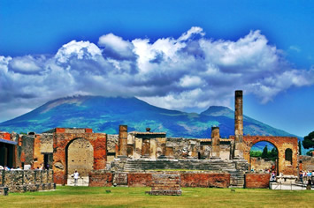 Pompeii, Italy Gay Tour