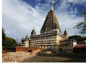 Bagan gay tour - Mahabodhi Temple