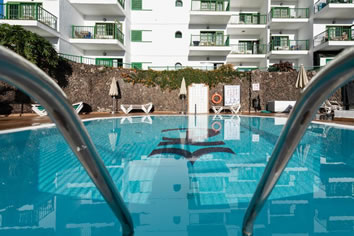 Don Diego Apartments pool