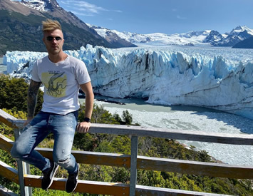 Perito Moreno Glacier gay tour