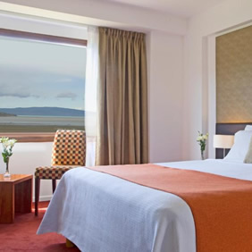 Rochester Calafete Hotel room