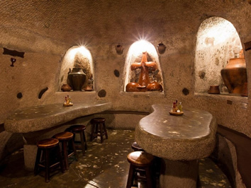 Guayadeque Cave restaurant