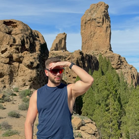 Roque Nublo Gran Canaria gay tour