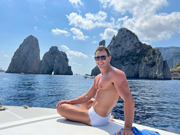 Capri Italy gay tour