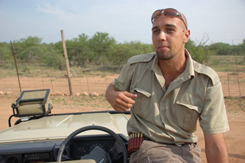 Steele Luxury Gay Travel - Game Drive Kruger National Park Tour
