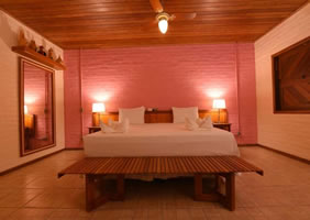 Porto Preguiças Resort room
