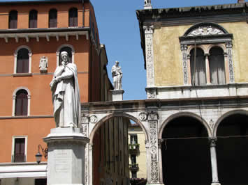 Verona Italy gay tour