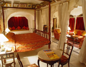 Castle Mandawa Hotel room