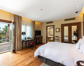 Country Club Lima Hotel room