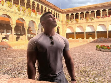 Cusco Peru gay tour
