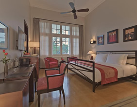 Azerai La Residence Hotel room