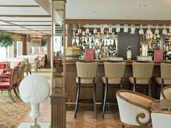 Uniworld River Beatrice Lounge Bar