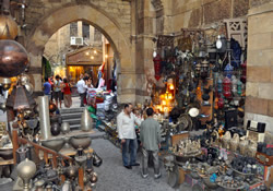 Egypt gay tour - Cairo market