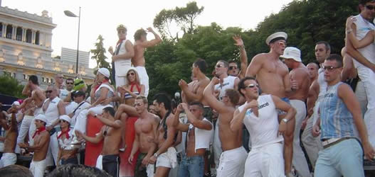 All Gay Madrid Gay Pride tour