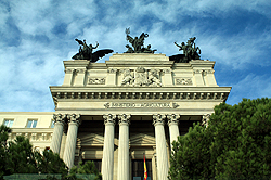 Zoom Vacations Madrid gay tour